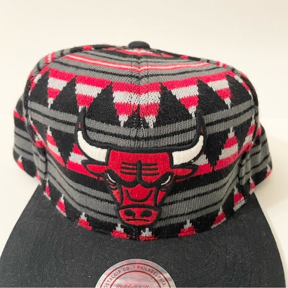 Chicago Bulls Snapback Hat Southwest Aztec Mitchell And Ness Cap - Picture 2 of 16